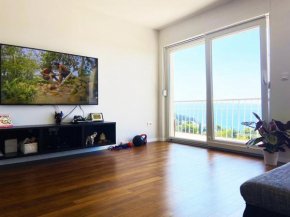 Split Luxury Dream